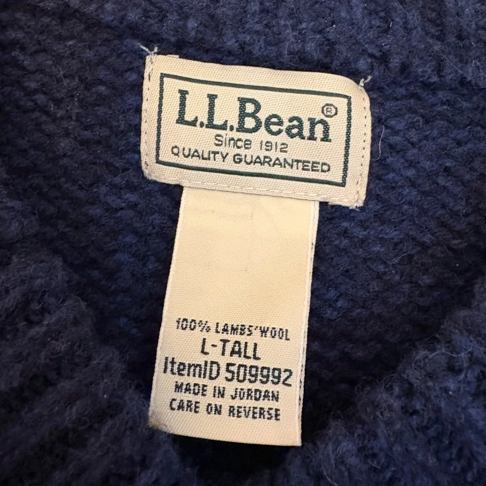 L.L. Bean Men's Deep Blue Crewneck Sweater - Picture 2 of 4